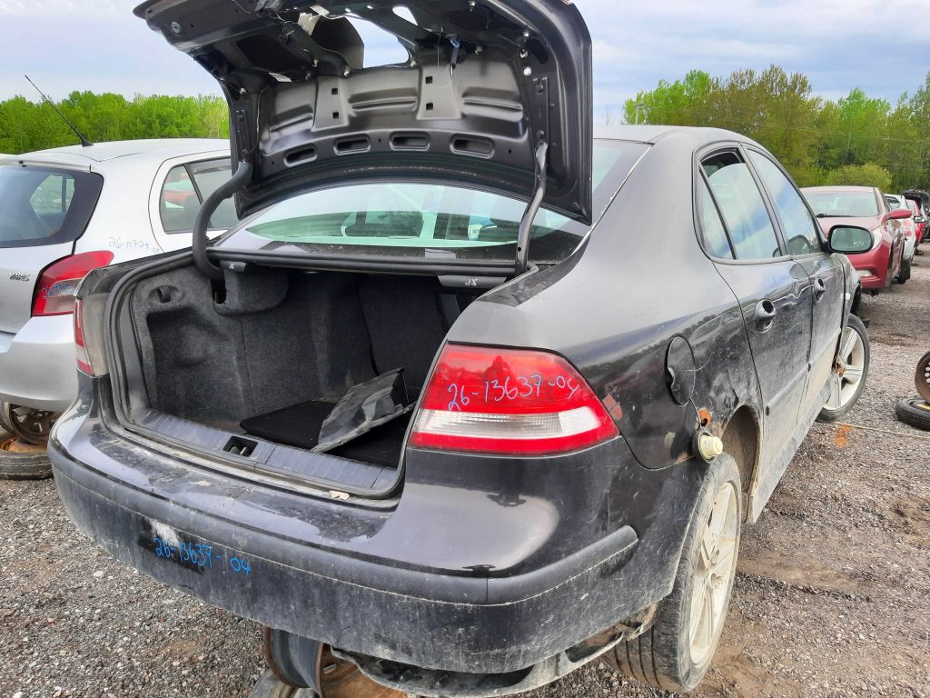 SAAB 9-3 2004