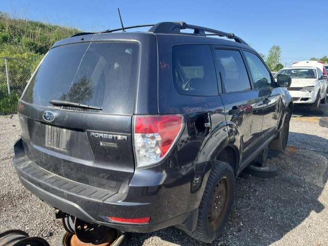 SUBARU FORESTER 2010