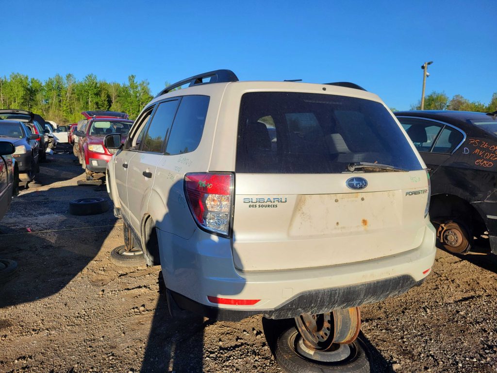 SUBARU FORESTER 2010