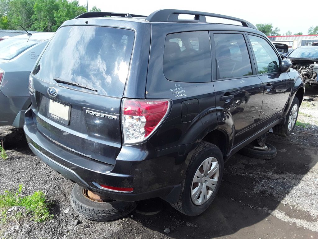 SUBARU FORESTER 2011