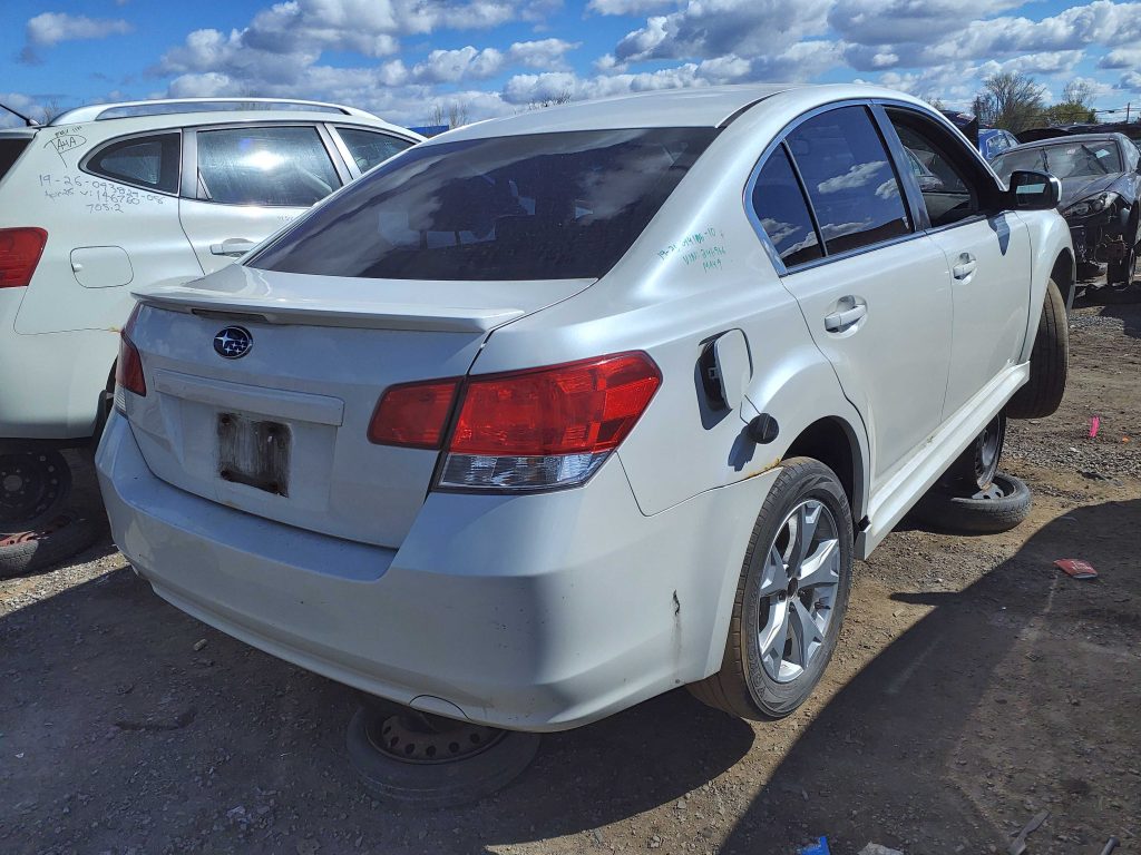 SUBARU LEGACY 2010