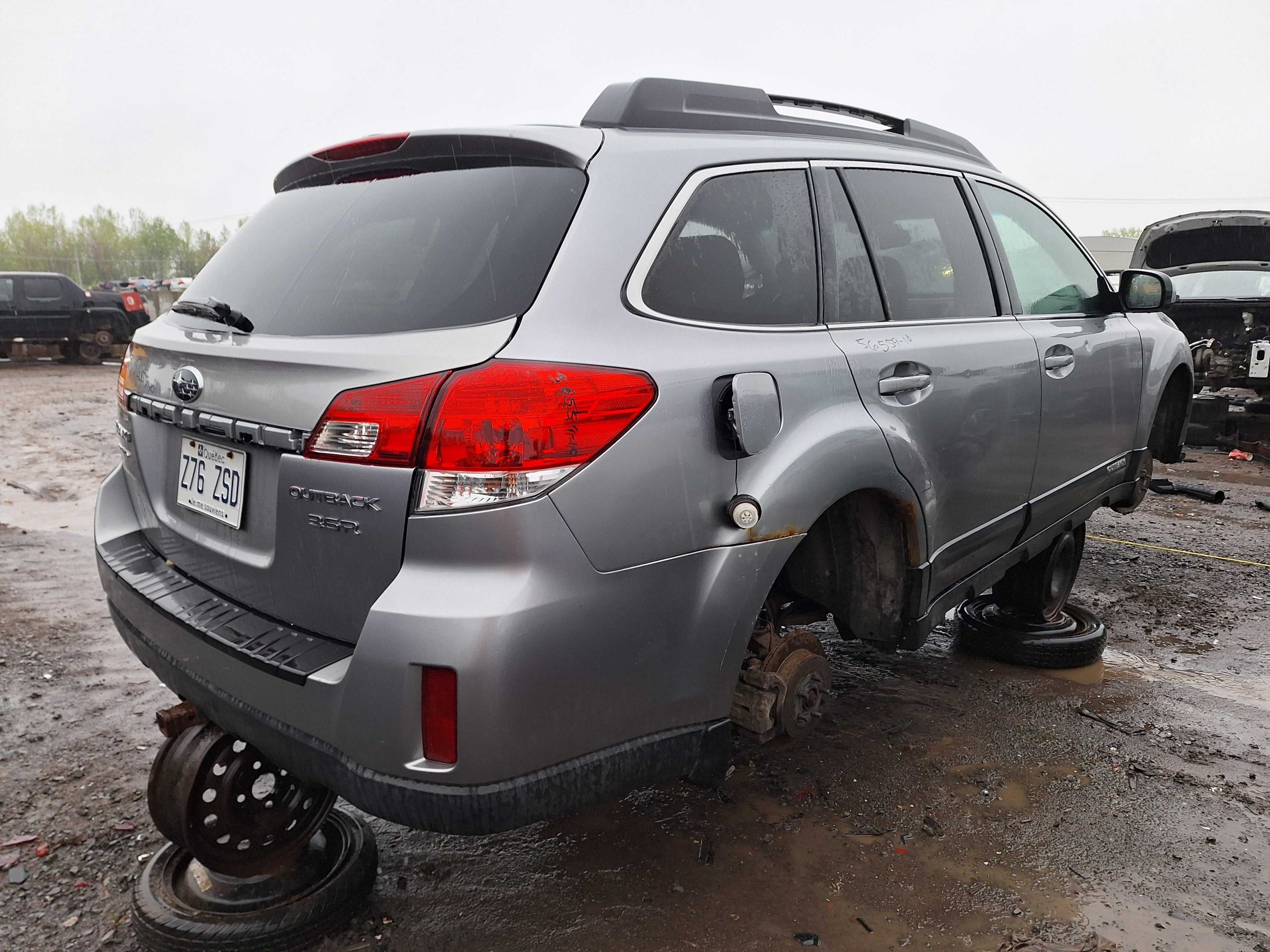 SUBARU OUTBACK 2010