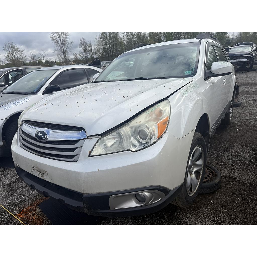 SUBARU OUTBACK 2010