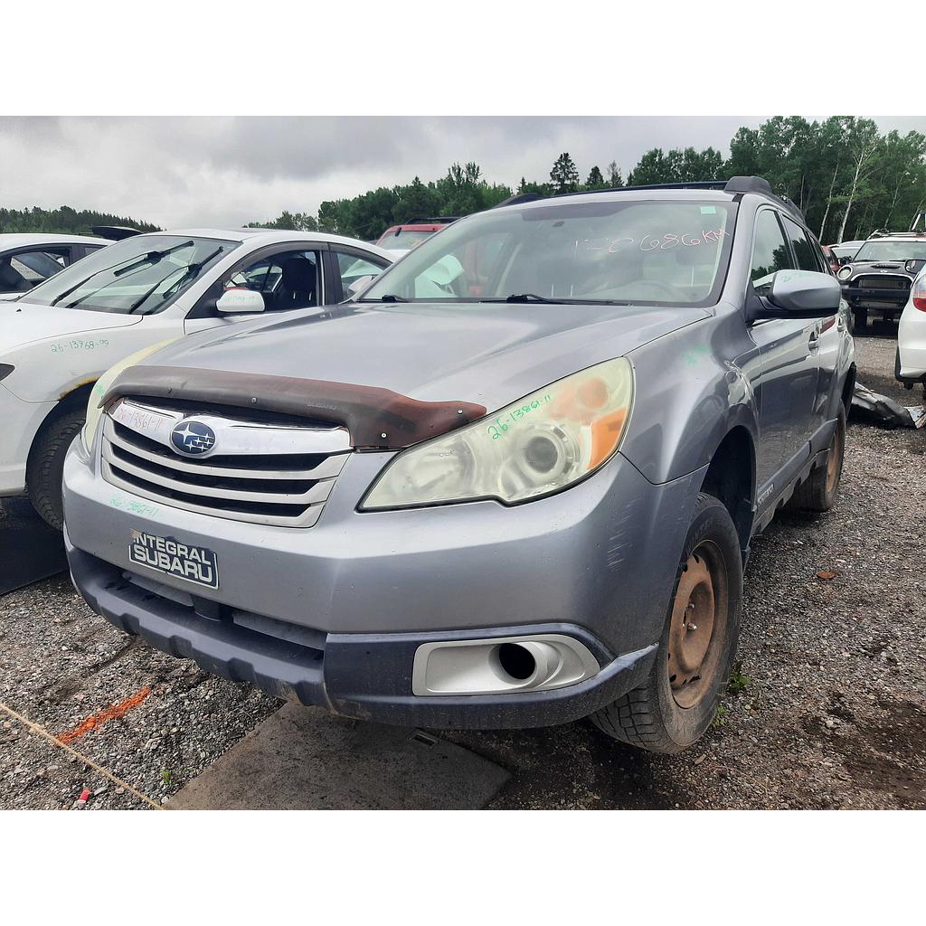 SUBARU OUTBACK 2011
