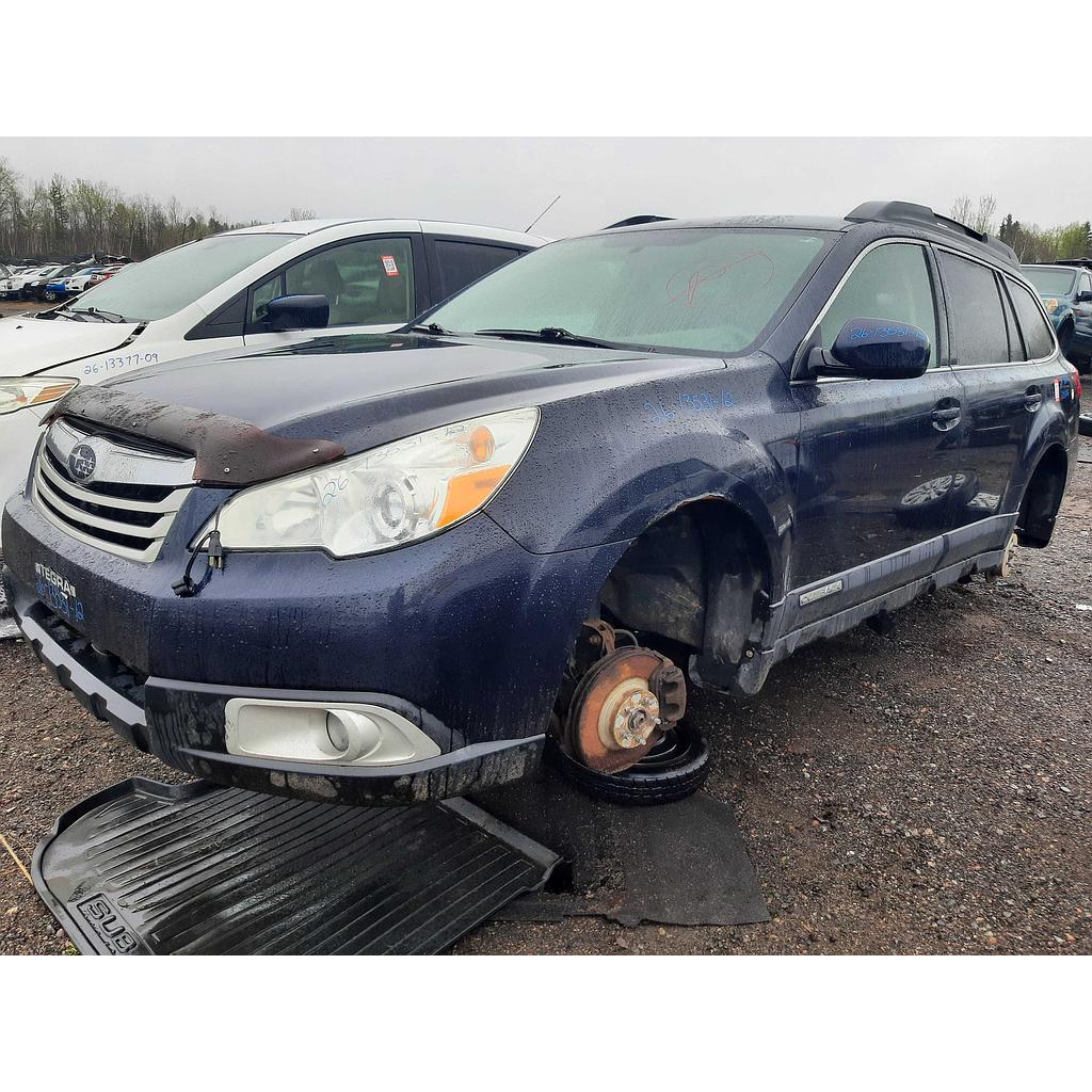 SUBARU OUTBACK 2012
