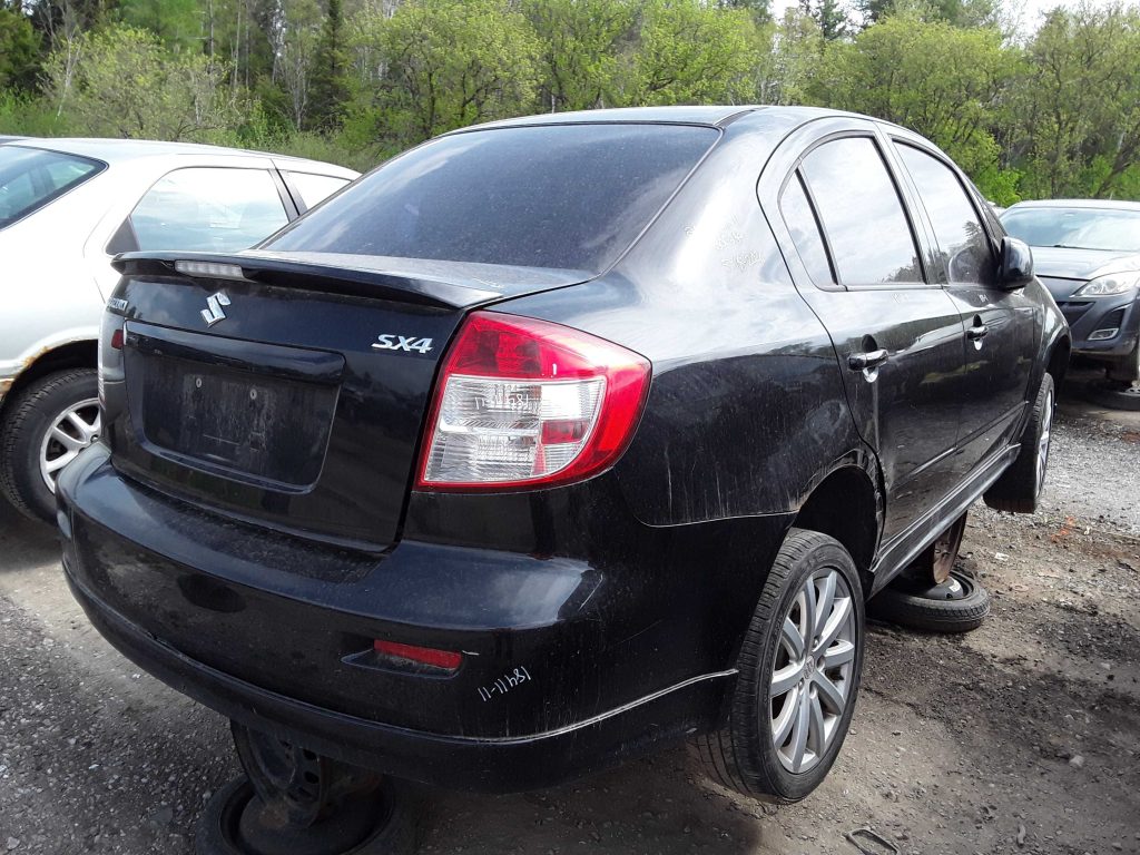SUZUKI SX4 2011