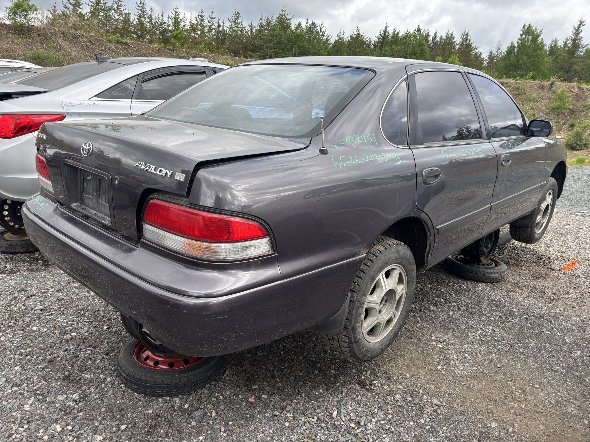 TOYOTA AVALON 1995