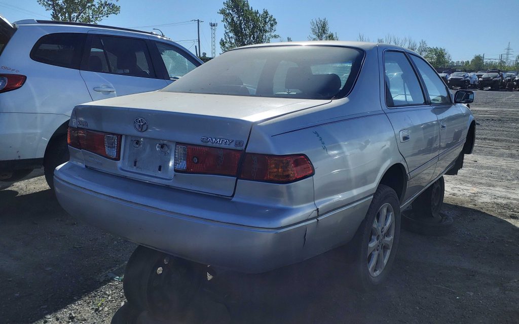 TOYOTA CAMRY 2000