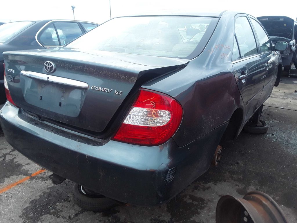 TOYOTA CAMRY 2002
