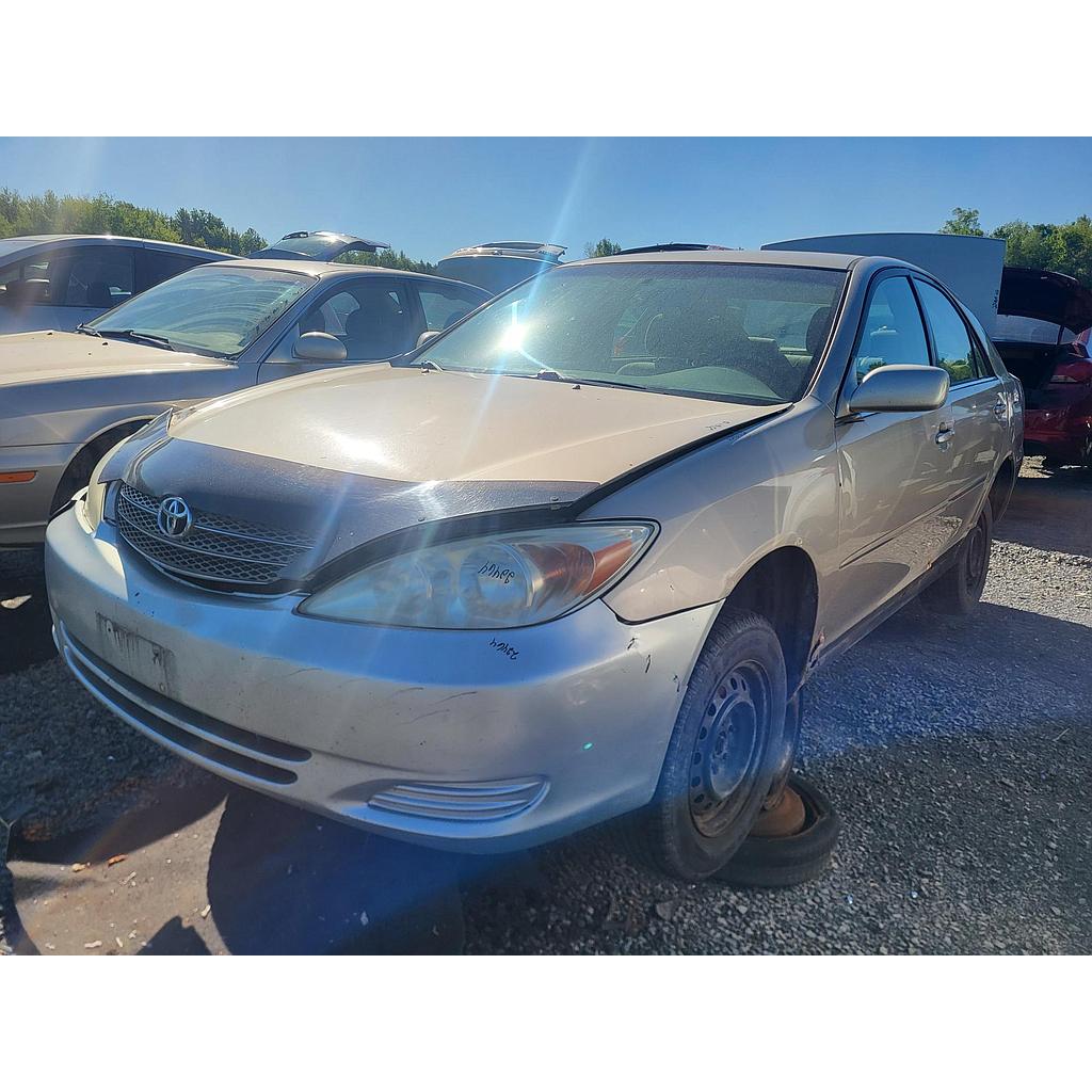 TOYOTA CAMRY 2002