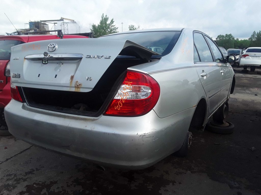 TOYOTA CAMRY 2003