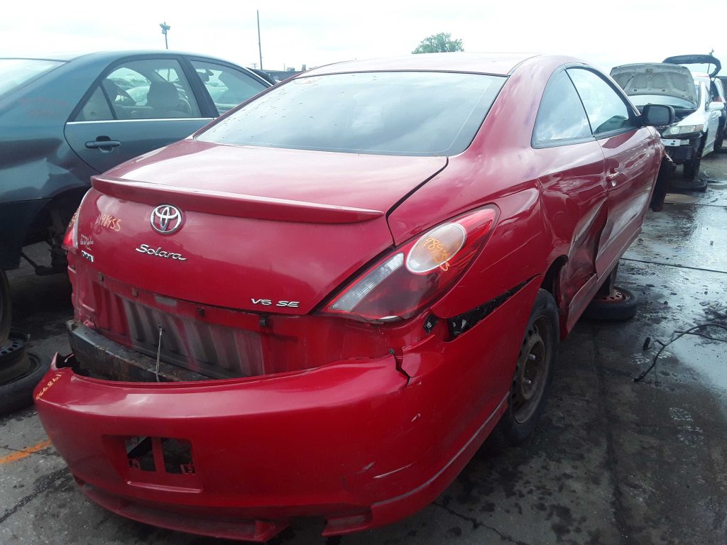 TOYOTA CAMRY 2004