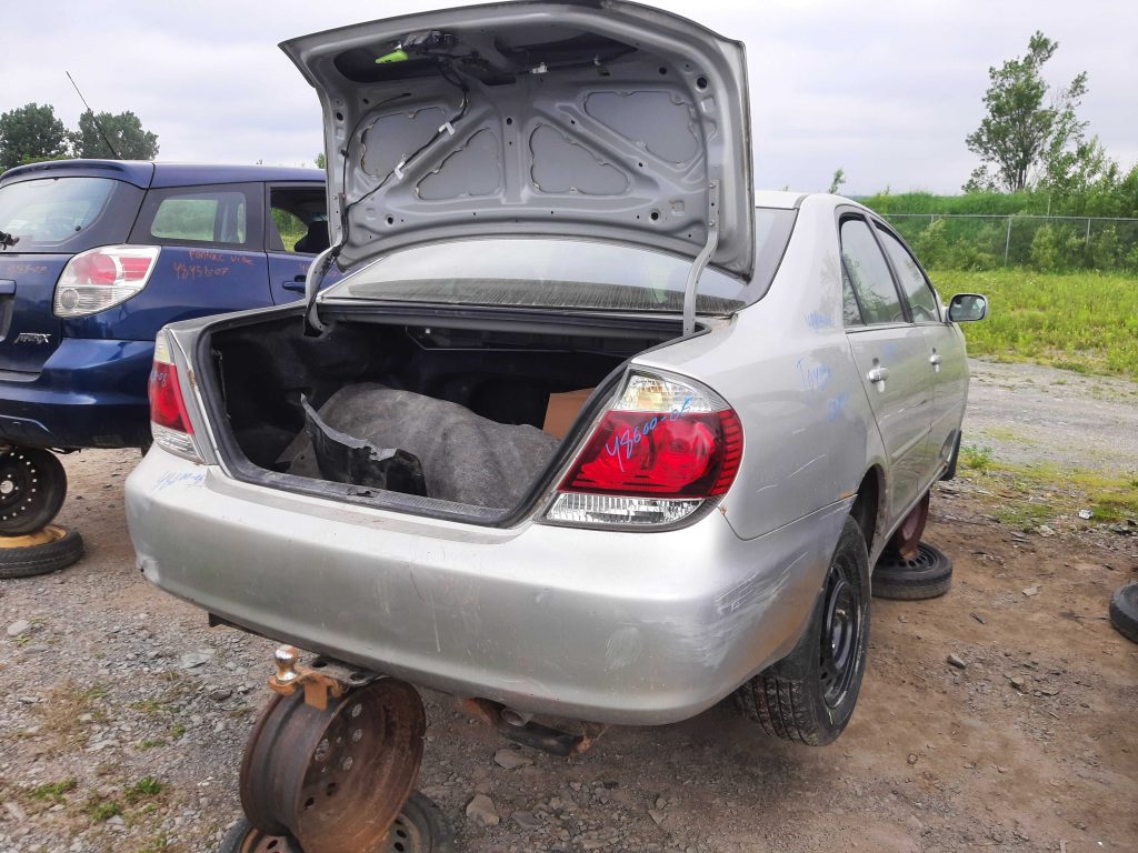 TOYOTA CAMRY 2005