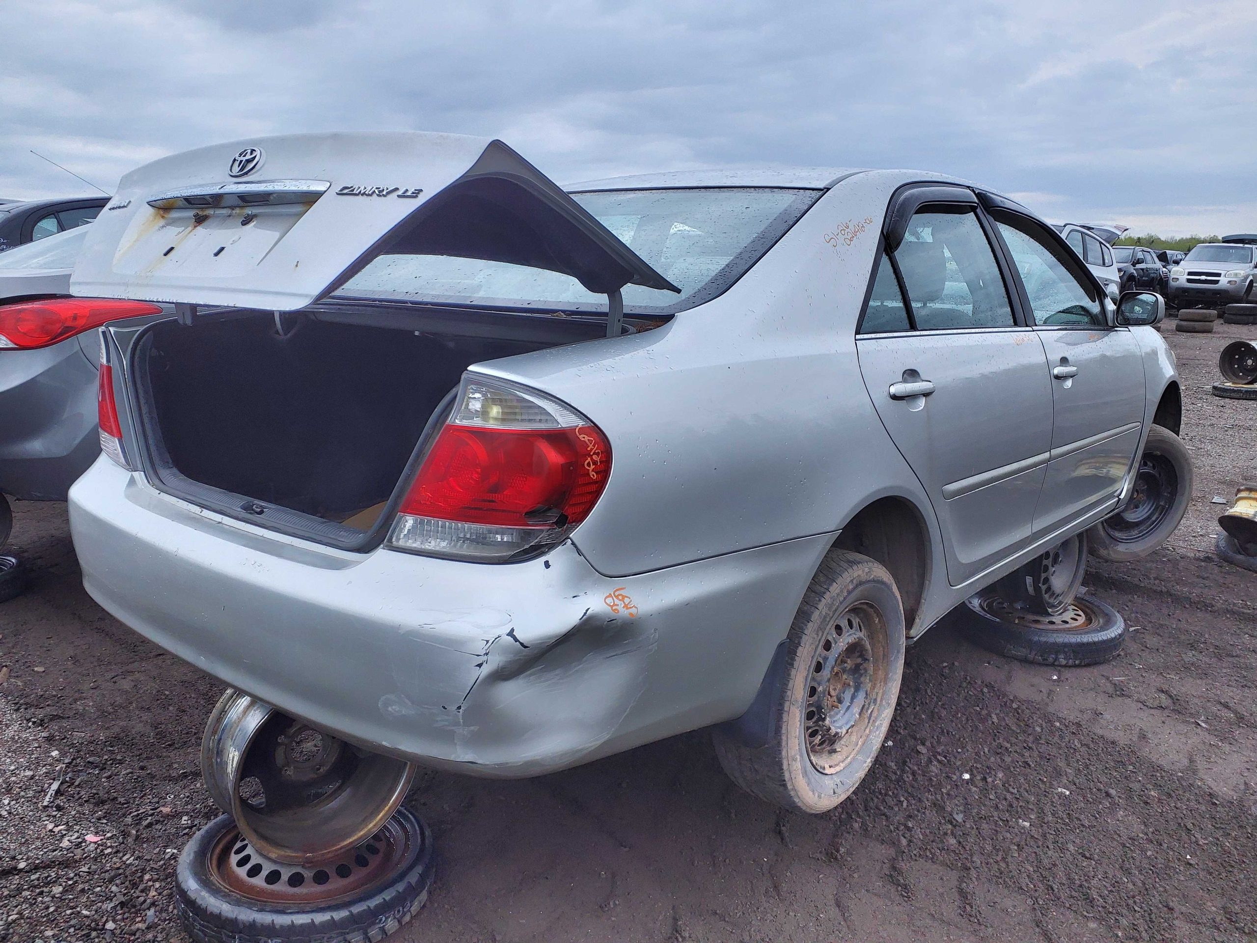 TOYOTA CAMRY 2006