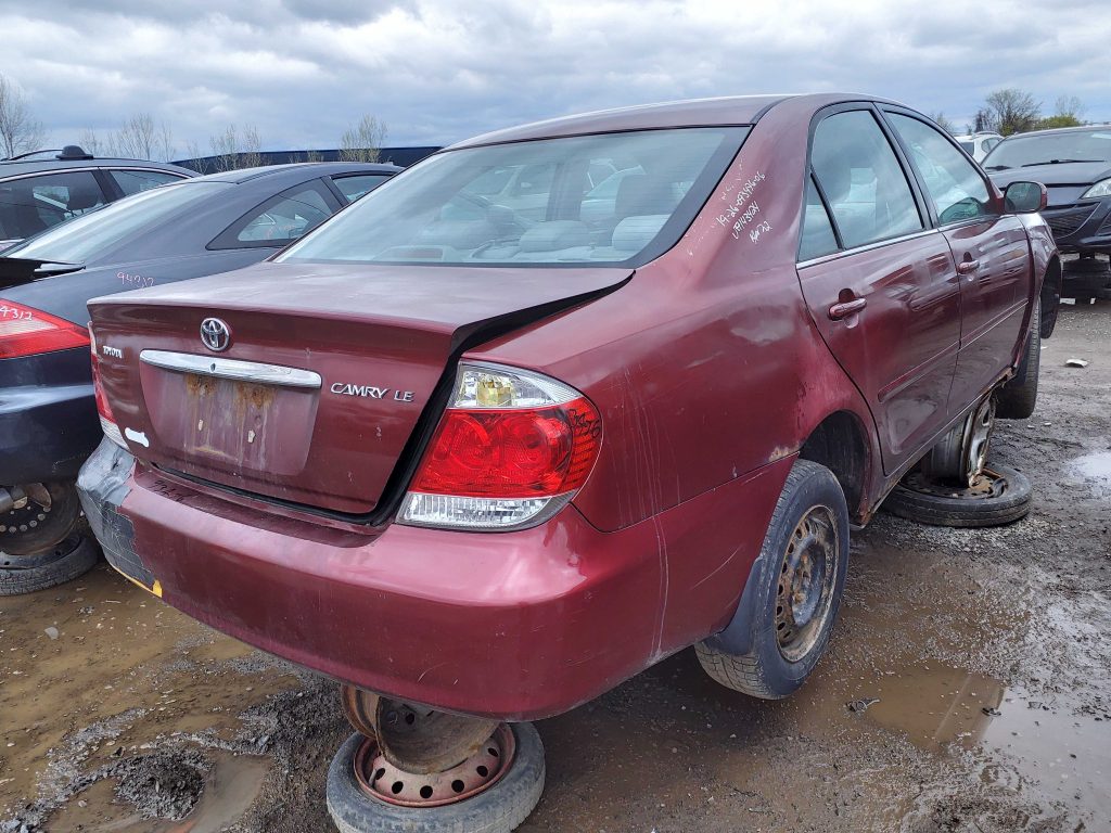 TOYOTA CAMRY 2006