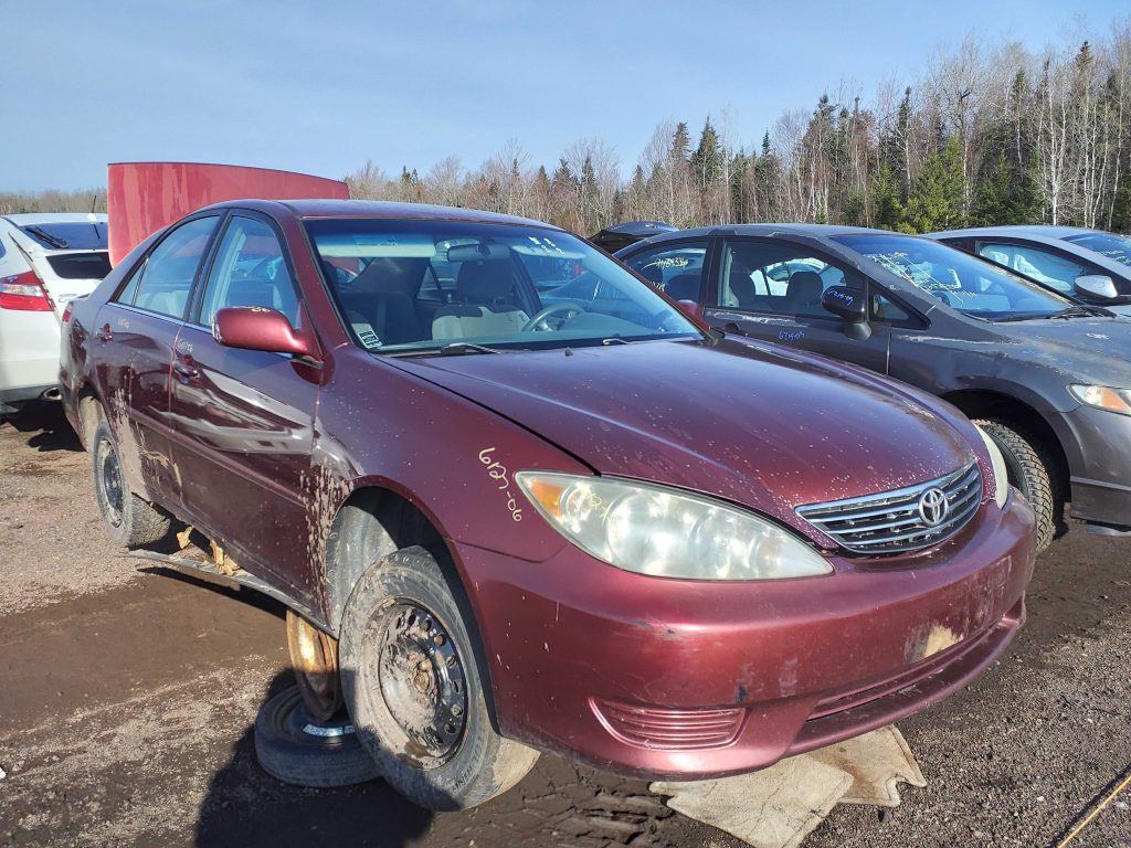 TOYOTA CAMRY 2006