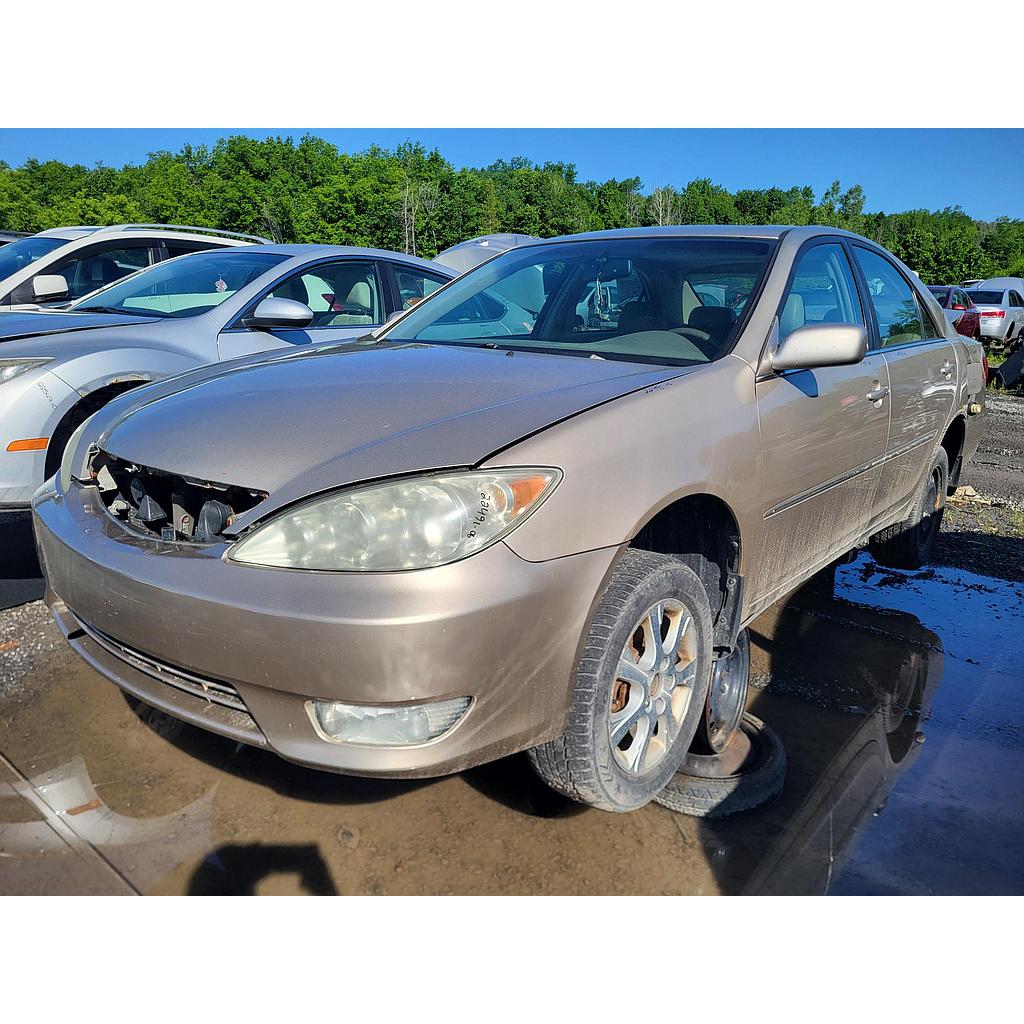 TOYOTA CAMRY 2006