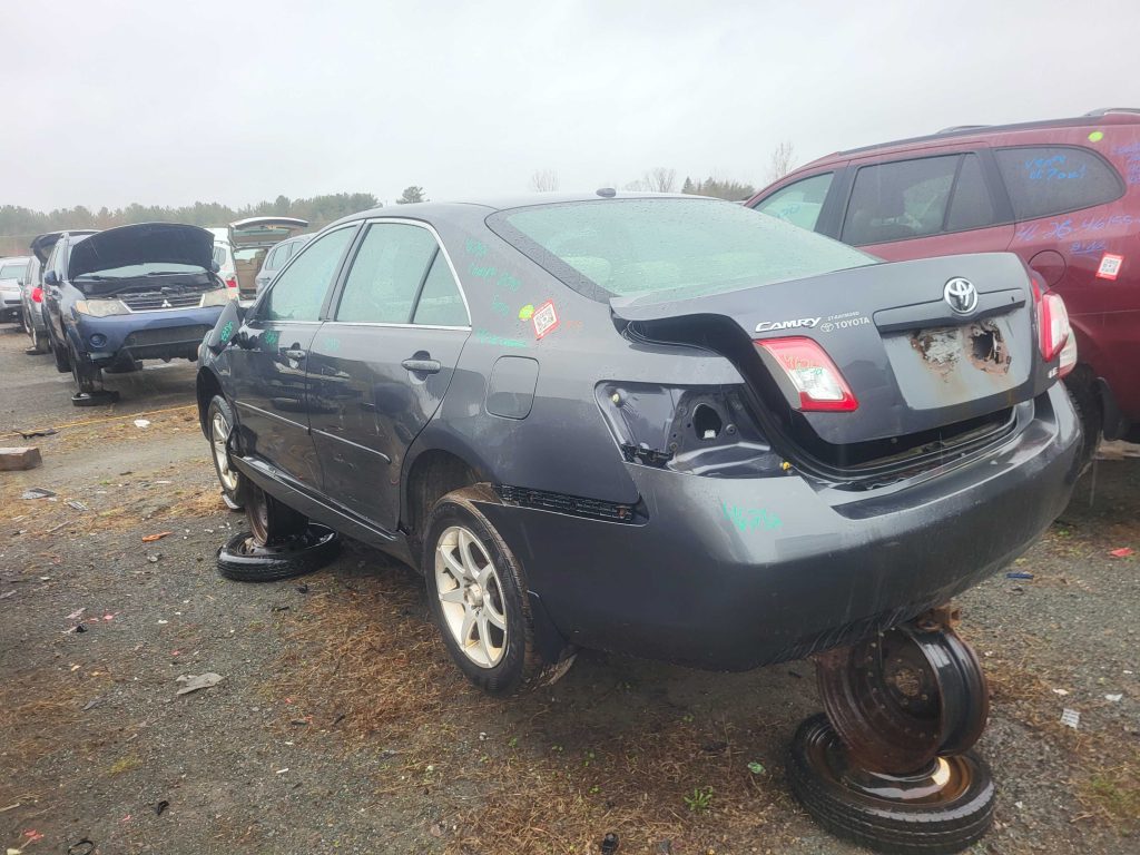 TOYOTA CAMRY 2010