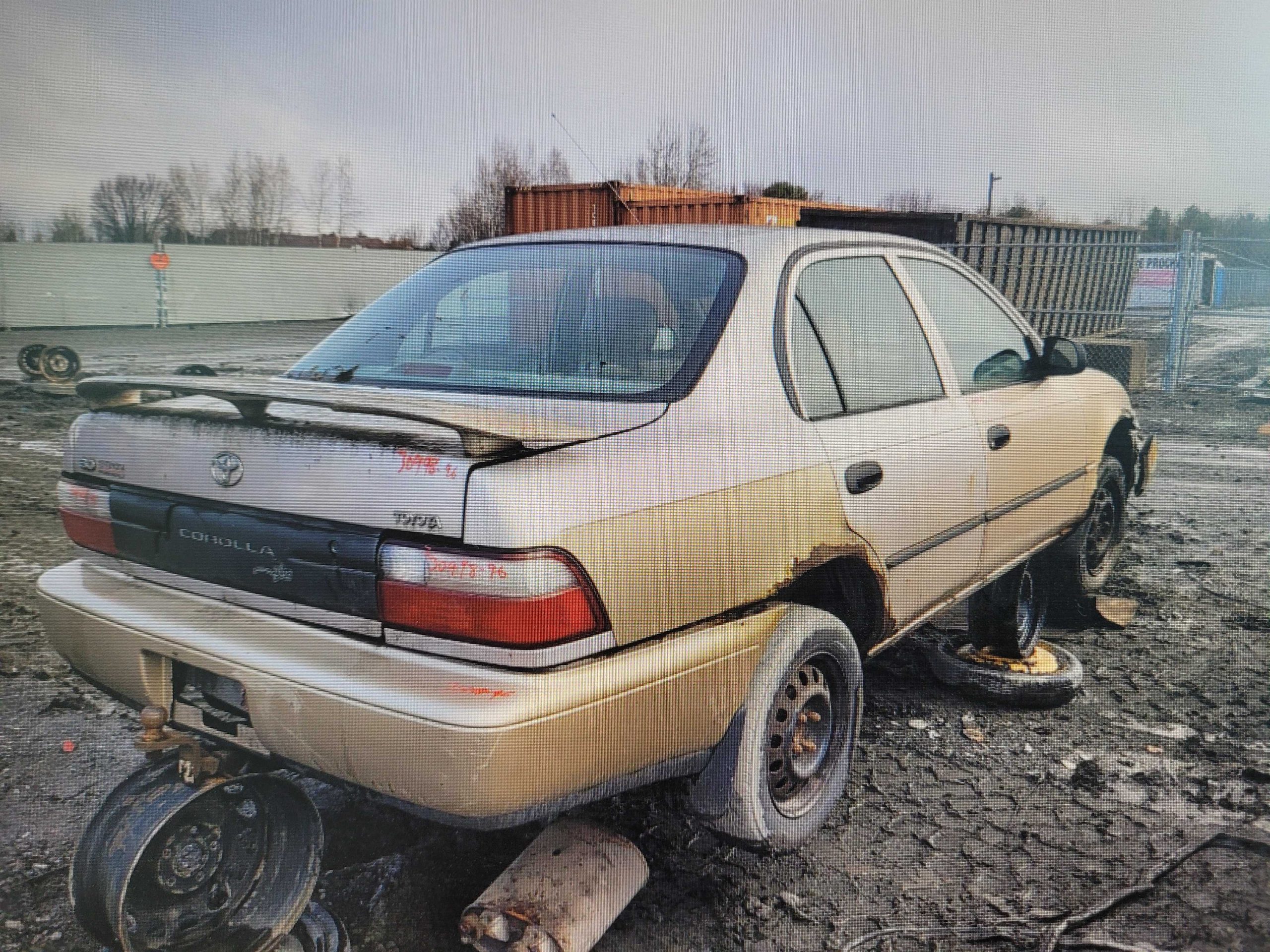 TOYOTA COROLLA 1996