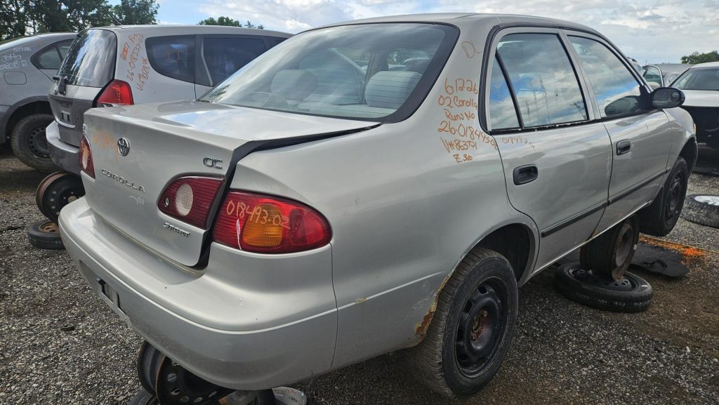 TOYOTA COROLLA 2002