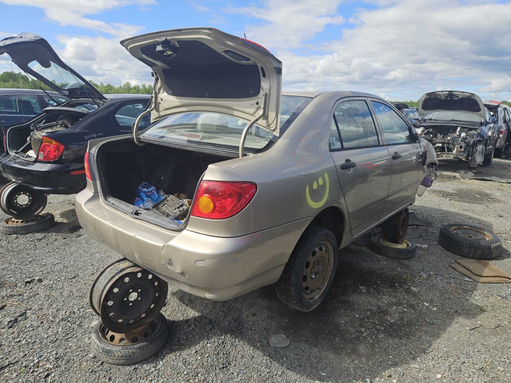 TOYOTA COROLLA 2004