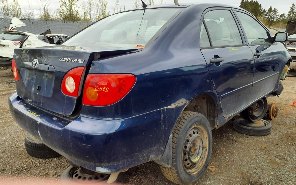 TOYOTA COROLLA 2004