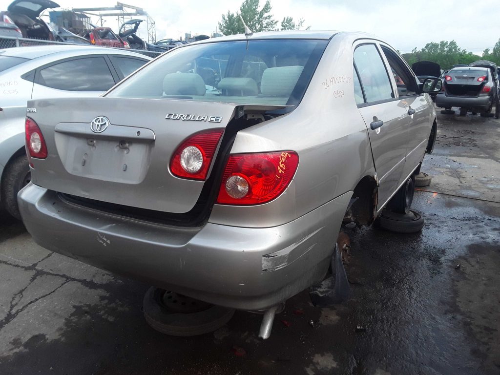 TOYOTA COROLLA 2005