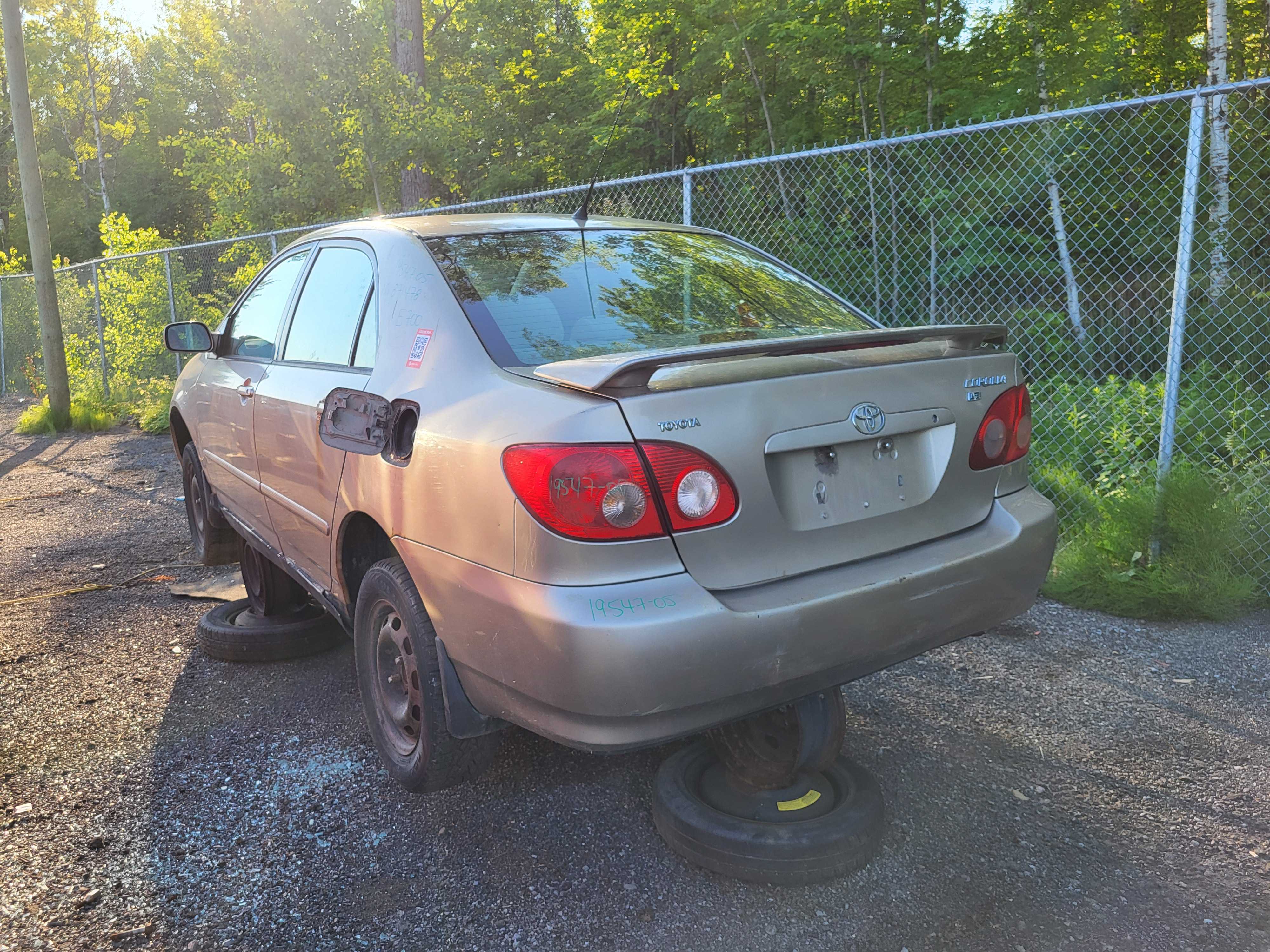 TOYOTA COROLLA 2005