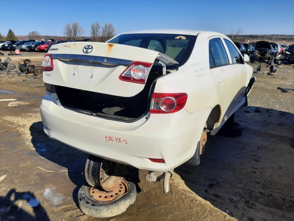 TOYOTA COROLLA 2012
