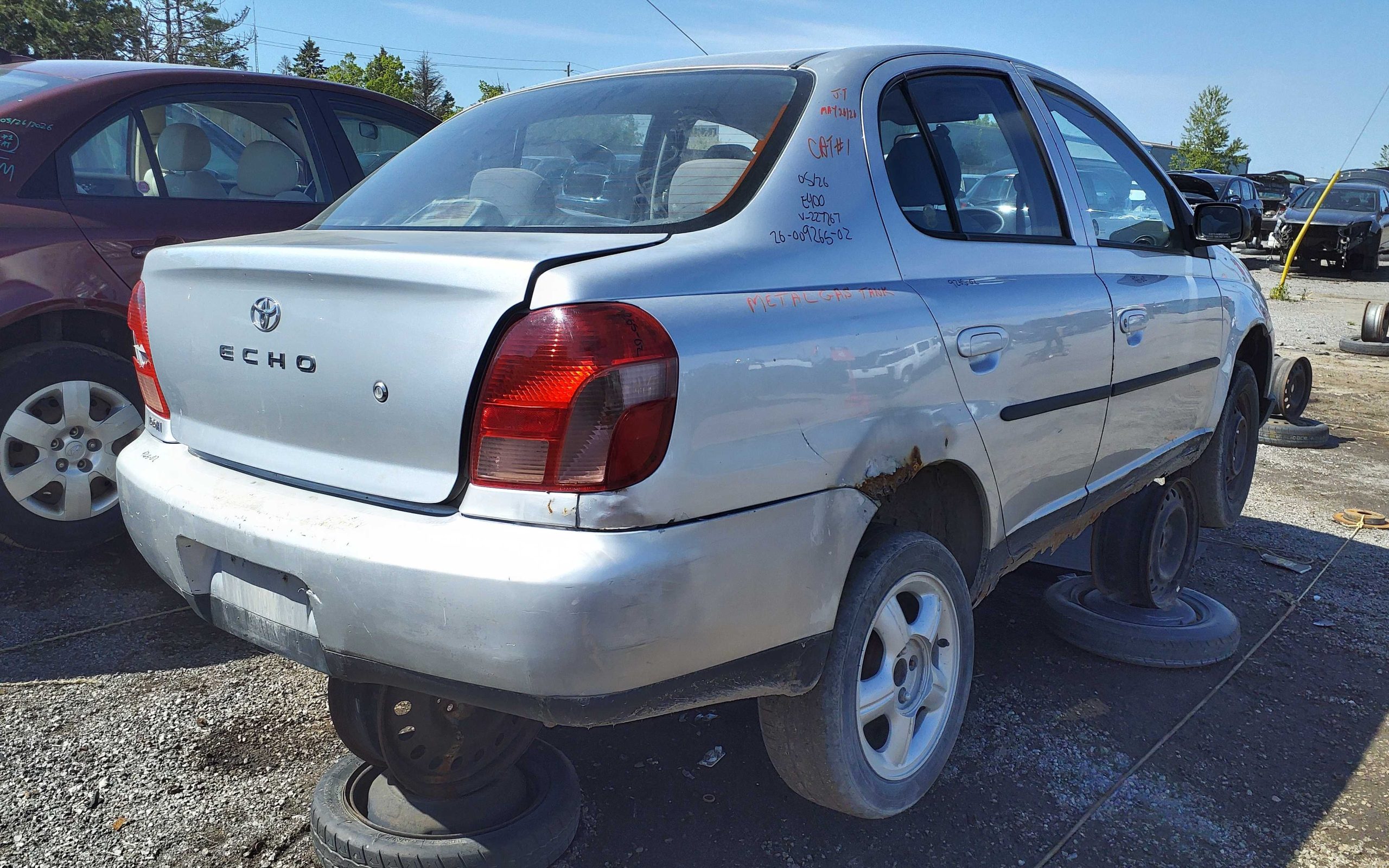 TOYOTA ECHO 2002