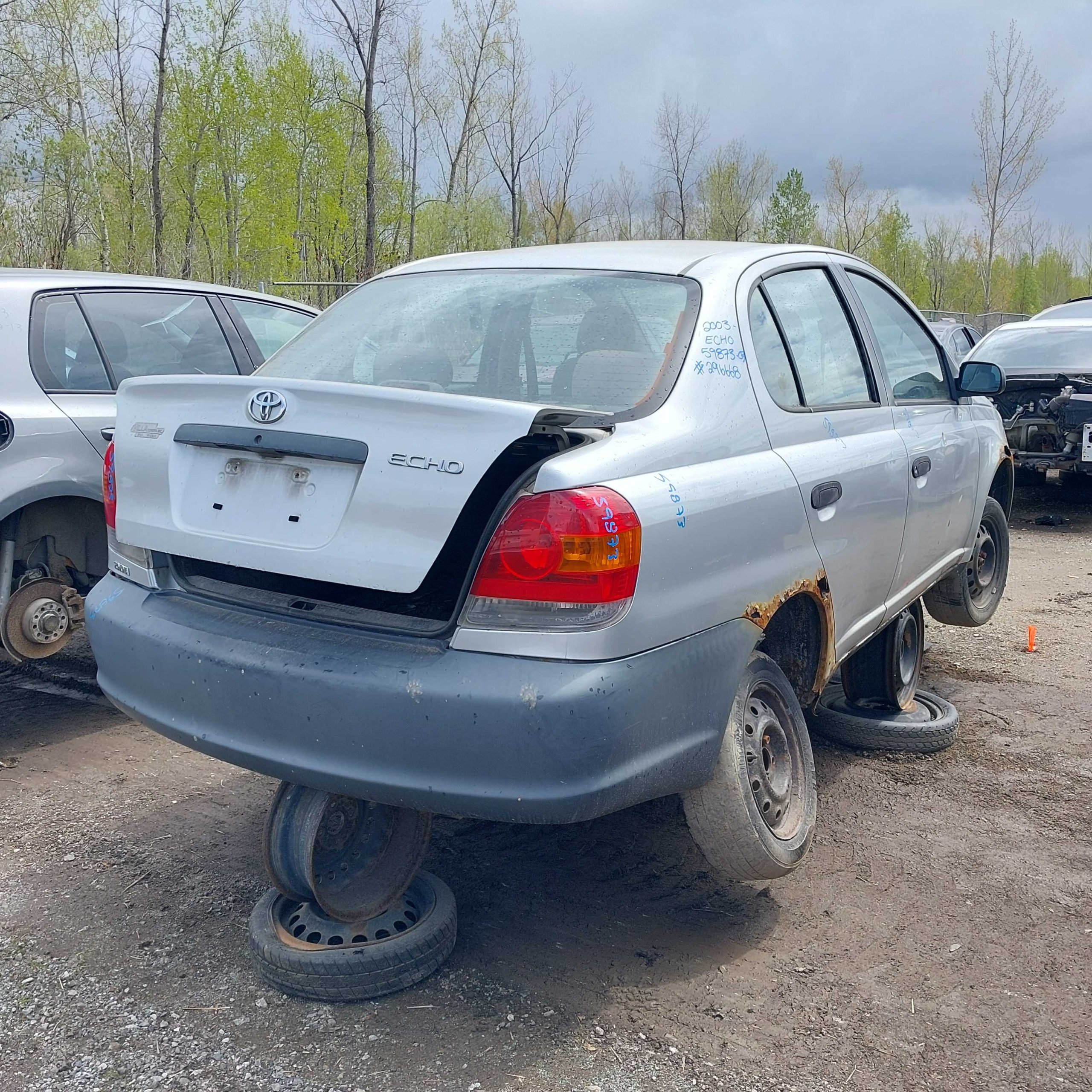 TOYOTA ECHO 2003