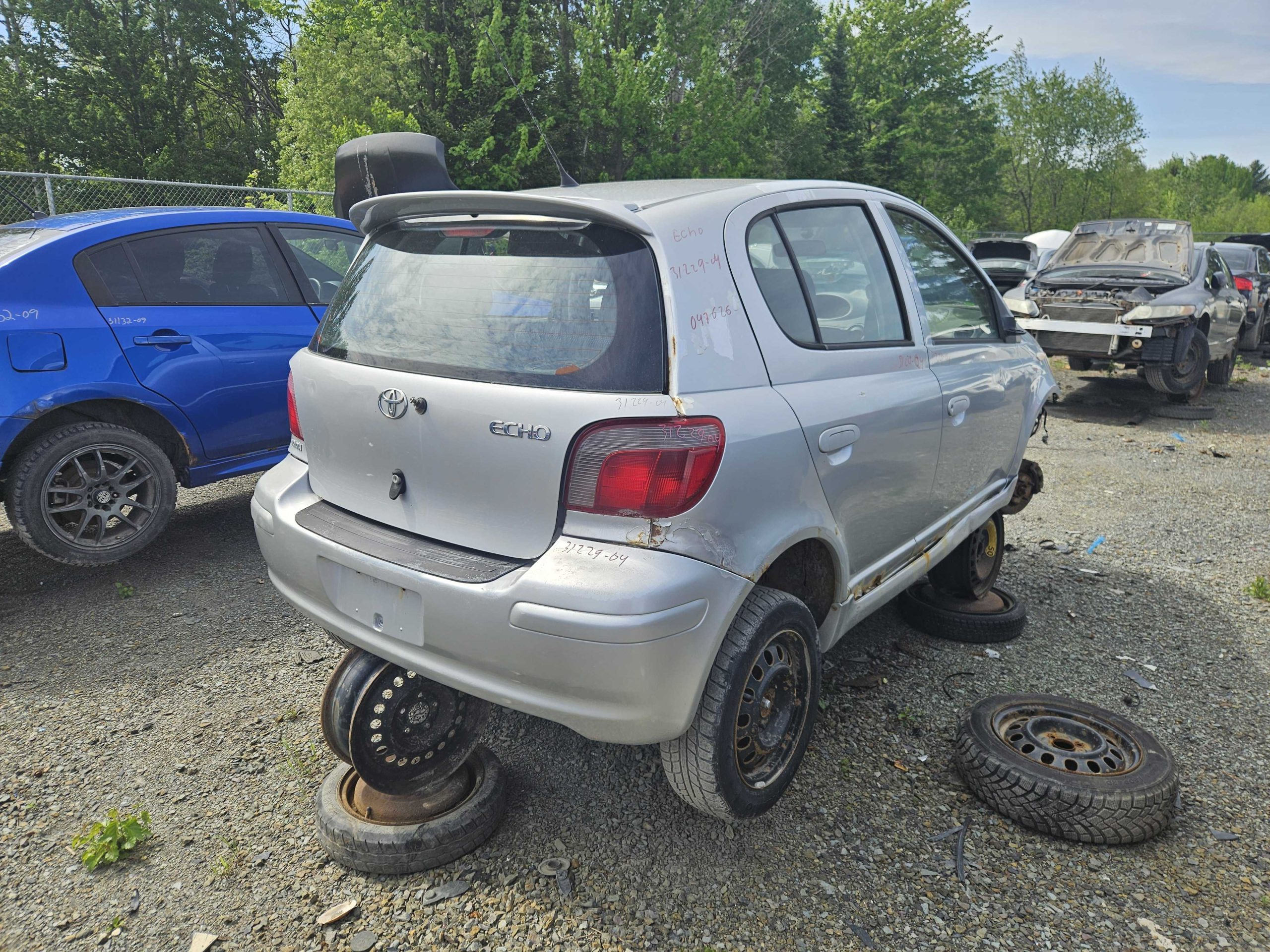 TOYOTA ECHO 2004