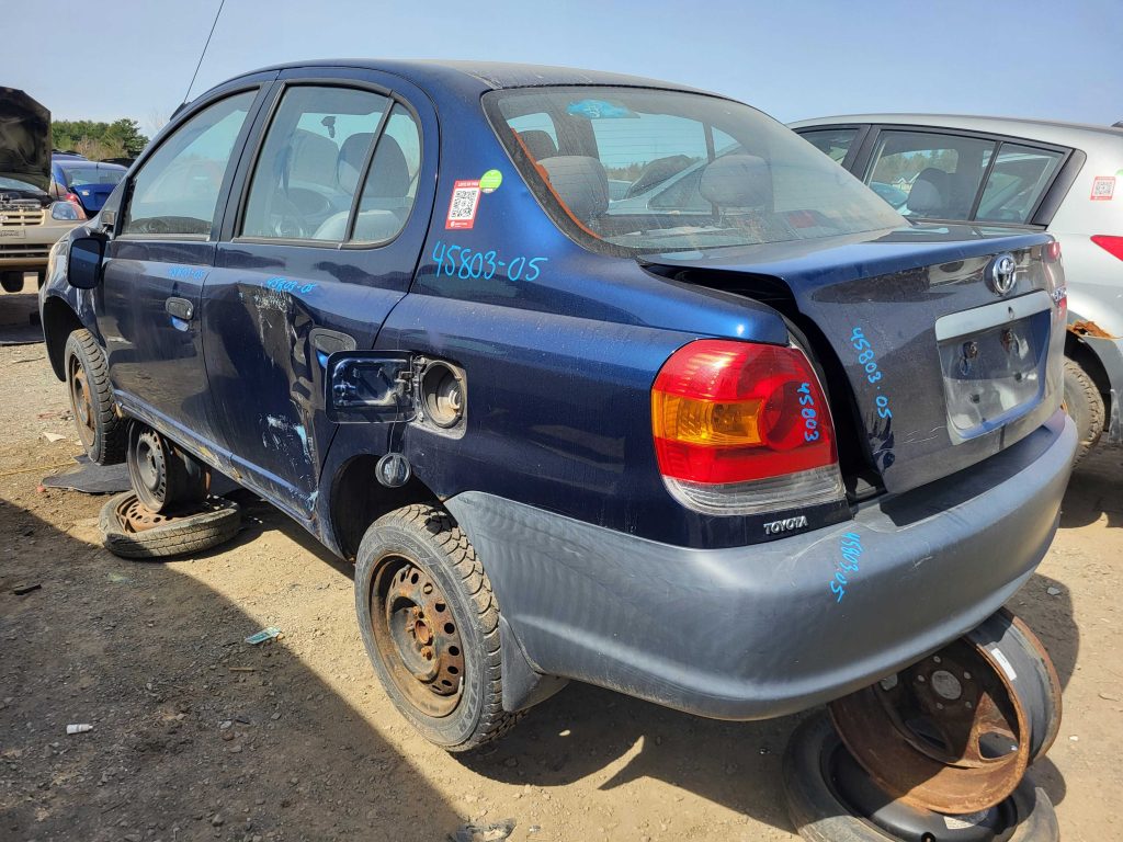 TOYOTA ECHO 2005