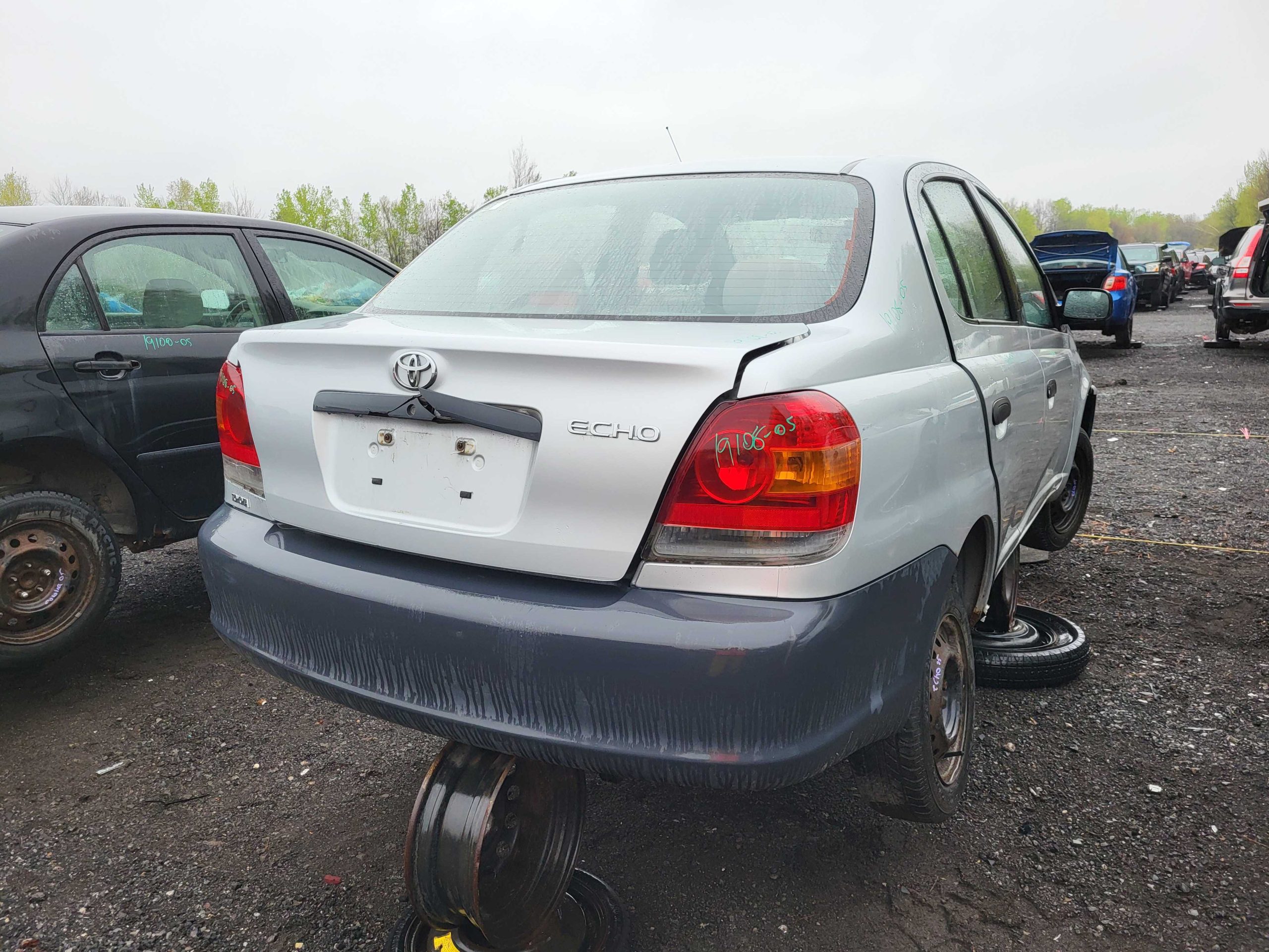 TOYOTA ECHO 2005