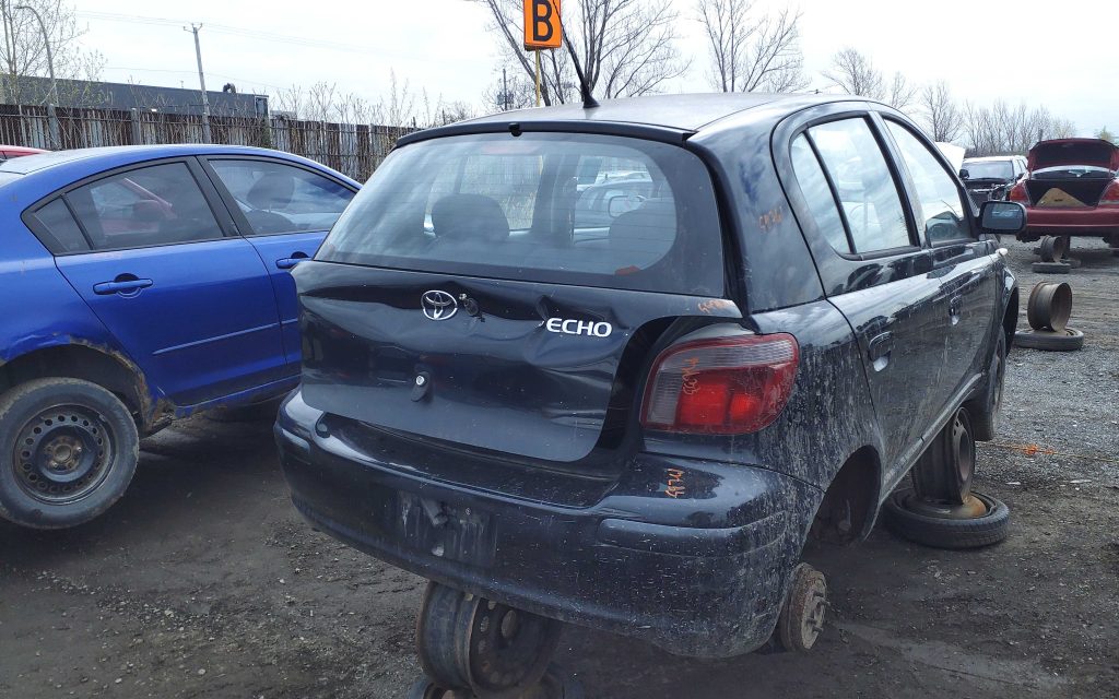 TOYOTA ECHO 2005