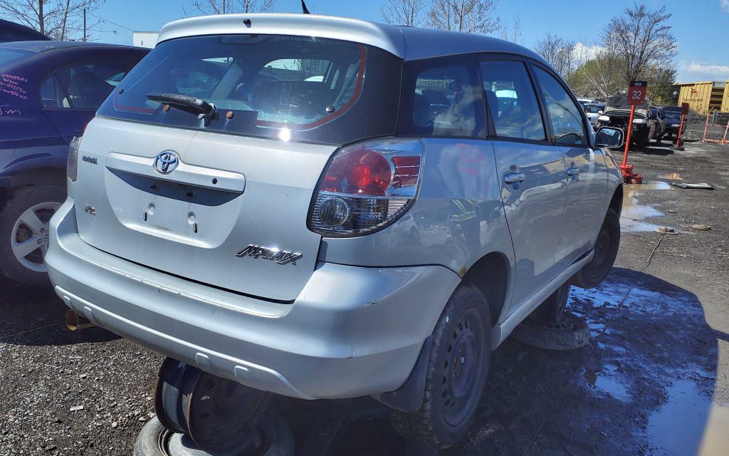 TOYOTA MATRIX 2005
