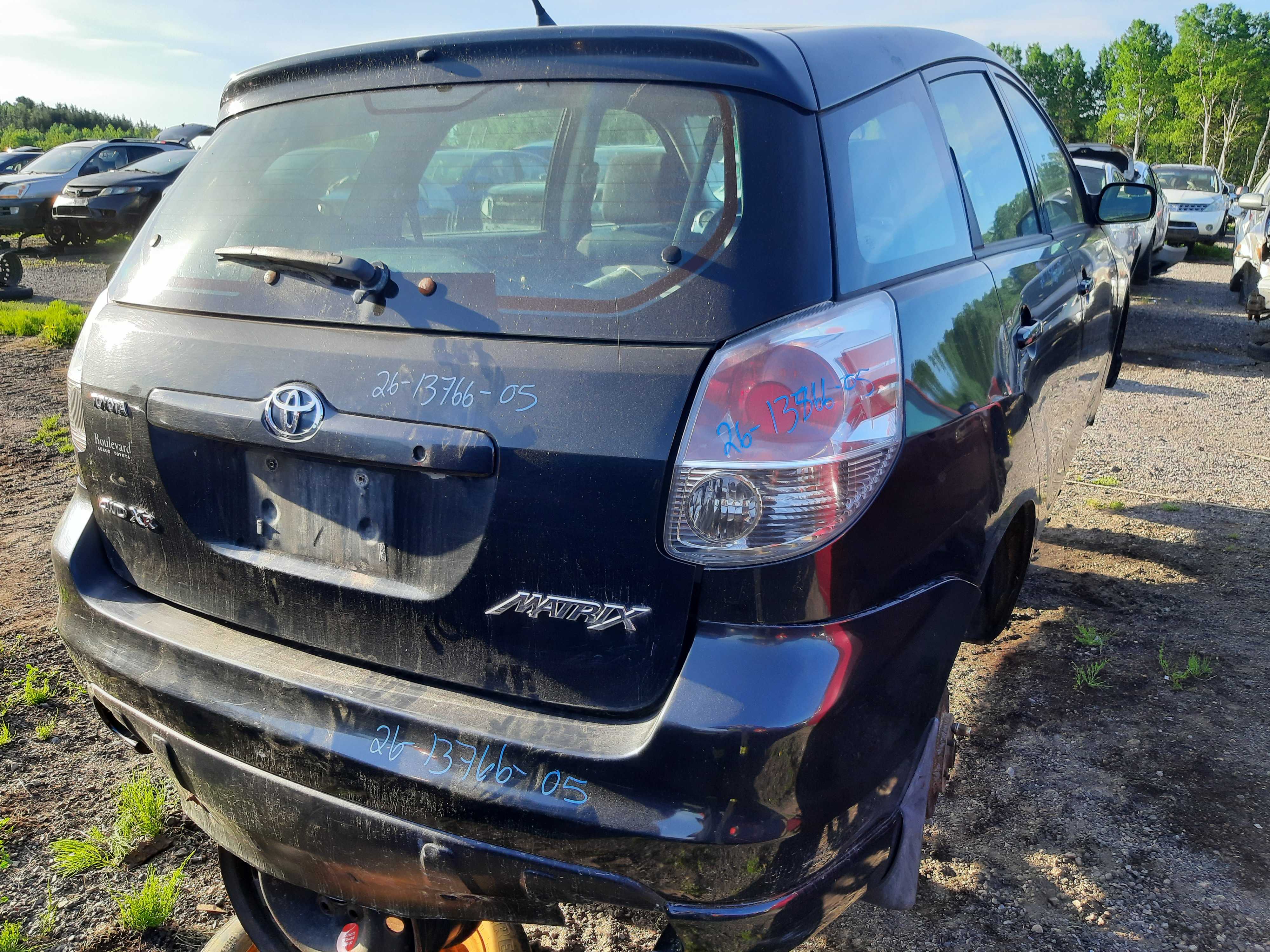 TOYOTA MATRIX 2005