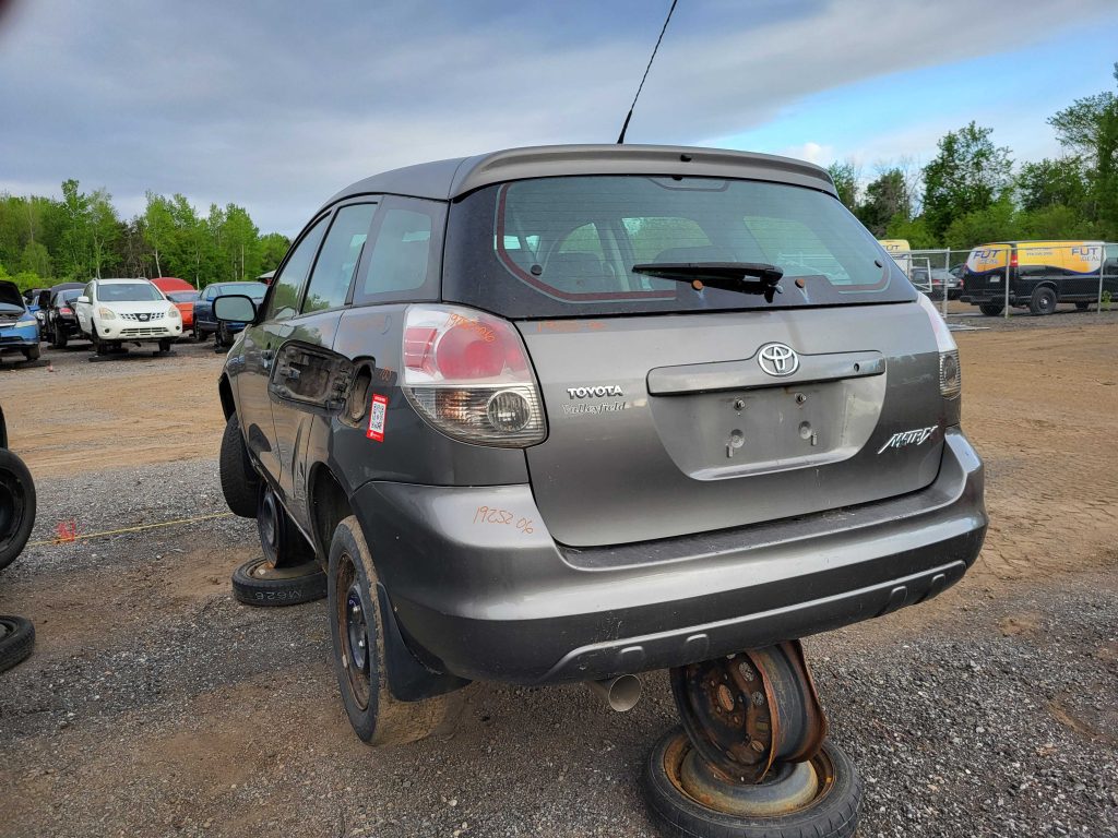 TOYOTA MATRIX 2006