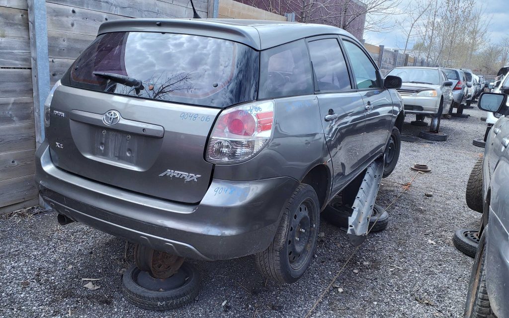 TOYOTA MATRIX 2006