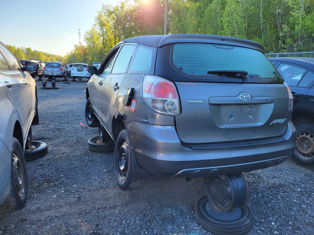 TOYOTA MATRIX 2006