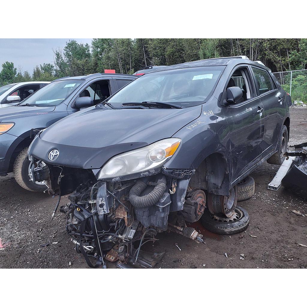 TOYOTA MATRIX 2010