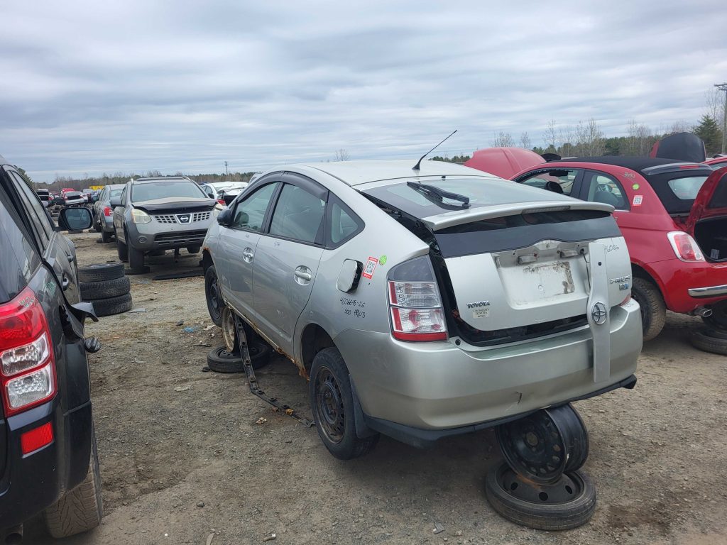TOYOTA PRIUS 2005