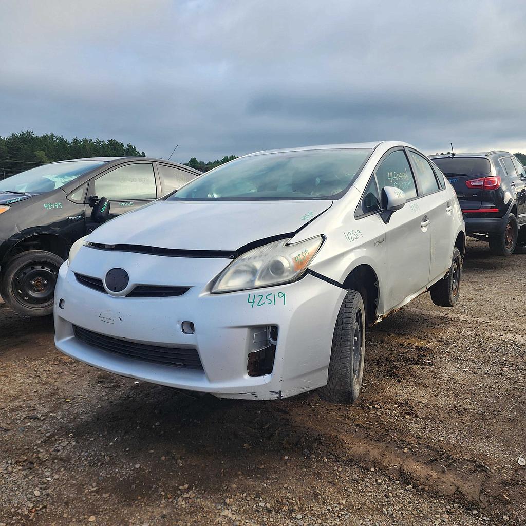 TOYOTA PRIUS 2011