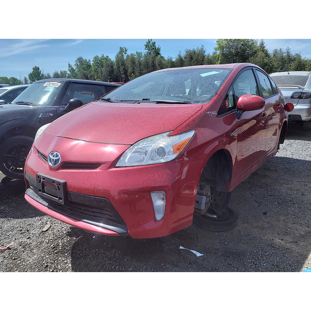 TOYOTA PRIUS 2014