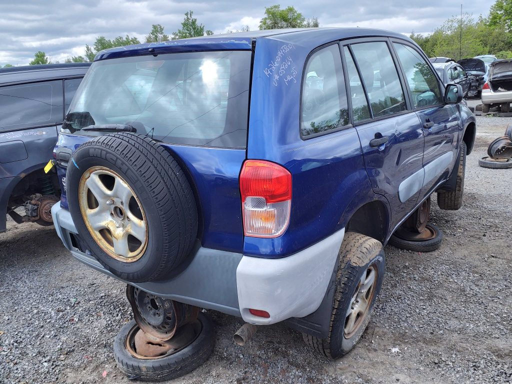 TOYOTA RAV4 2001
