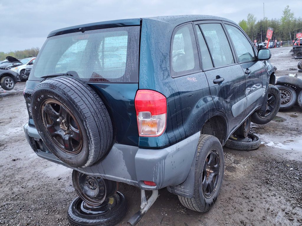 TOYOTA RAV4 2001