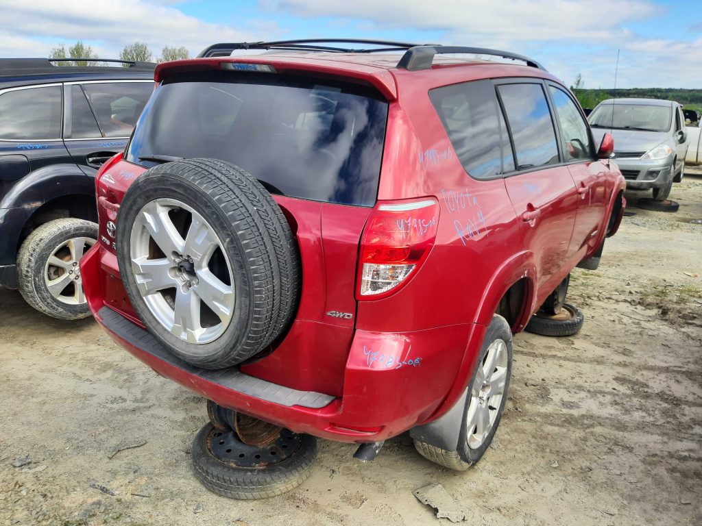 TOYOTA RAV4 2006