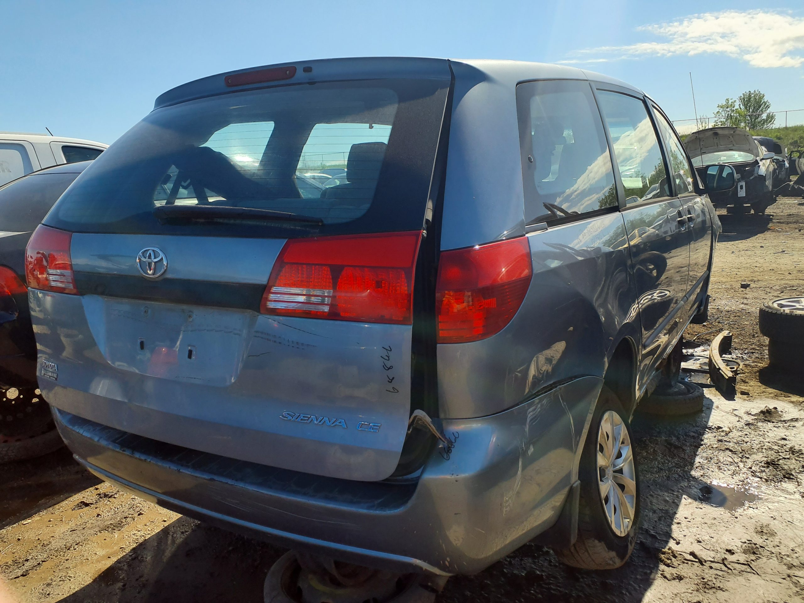 TOYOTA SIENNA 2004