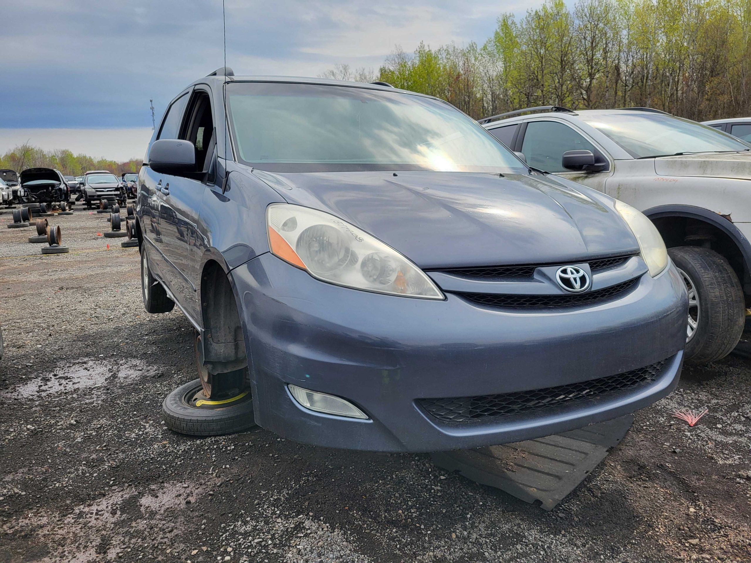 TOYOTA SIENNA 2008