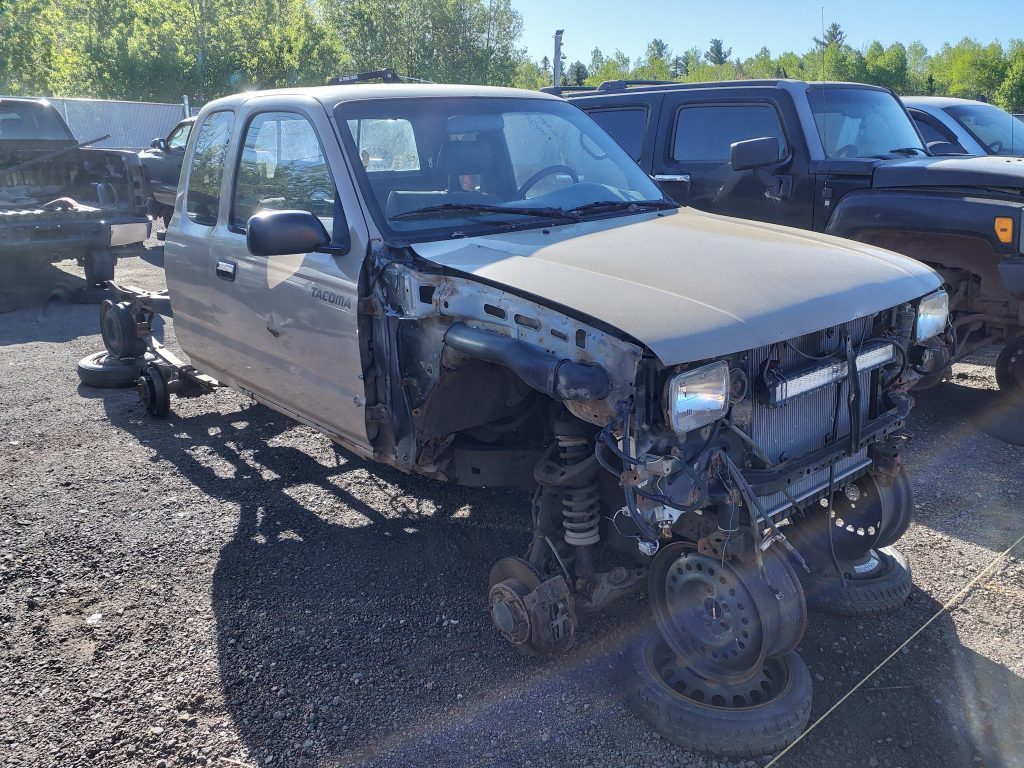 TOYOTA TACOMA 1996